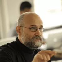 Headshot ofYochai Benkler
