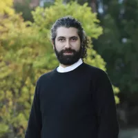 Headshot ofHouman Harouni 
